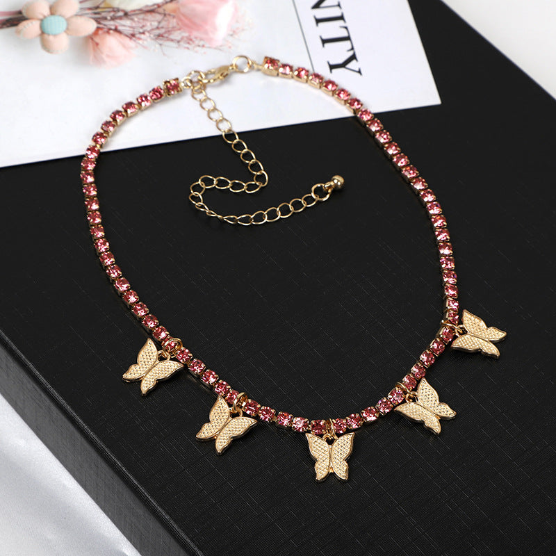 Personalized geometric single-layer three-dimensional rhinestone necklace, elegant and fashionable diamond butterfly pendant necklace