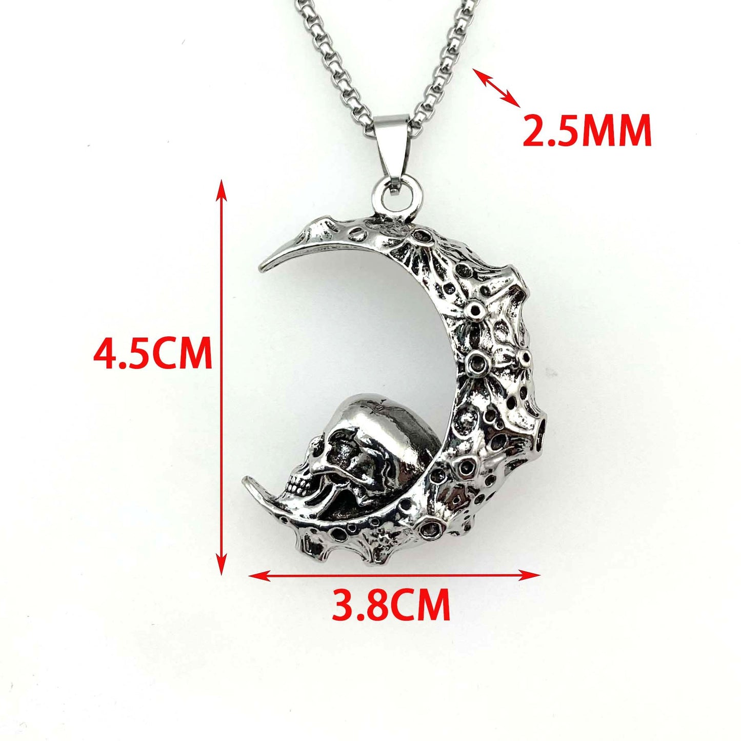 New fashion trend creative moon necklace retro hip hop crescent skull pendant men's accessories